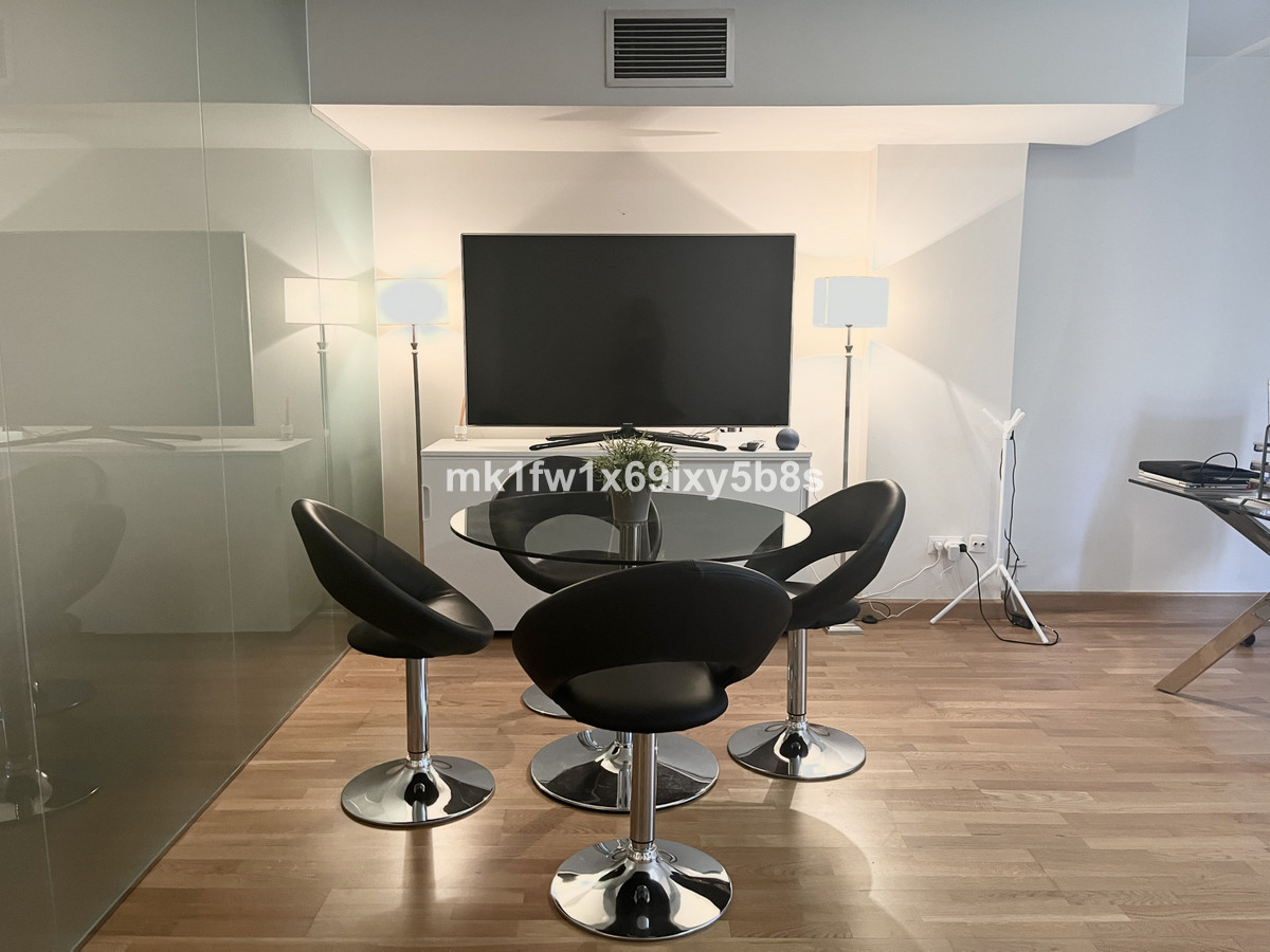 Se vende Oficina  en Costa Del Sol, Málaga, España