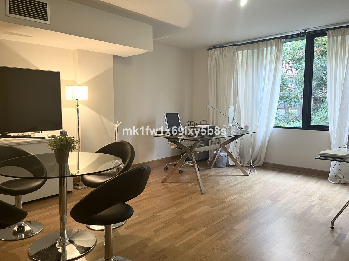 Se vende Oficina  en Costa Del Sol, Málaga, España