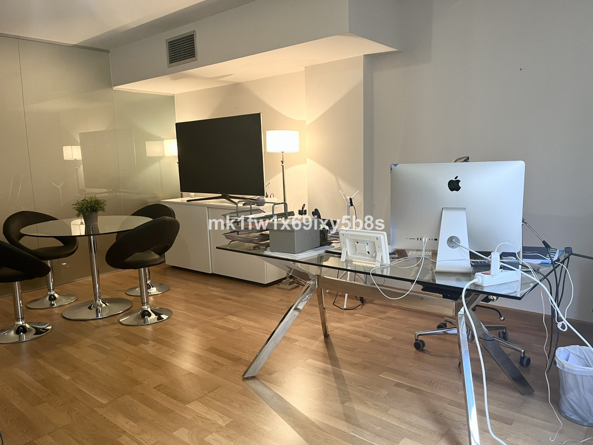 Se vende Oficina  en Costa Del Sol, Málaga, España