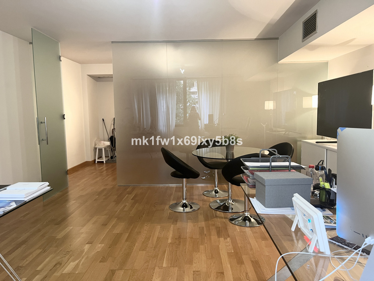 Se vende Oficina  en Costa Del Sol, Málaga, España