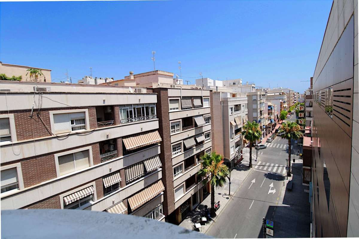 3 Bed Apartment for sale in Torrevieja Costa Blanca, Alicante, Spain