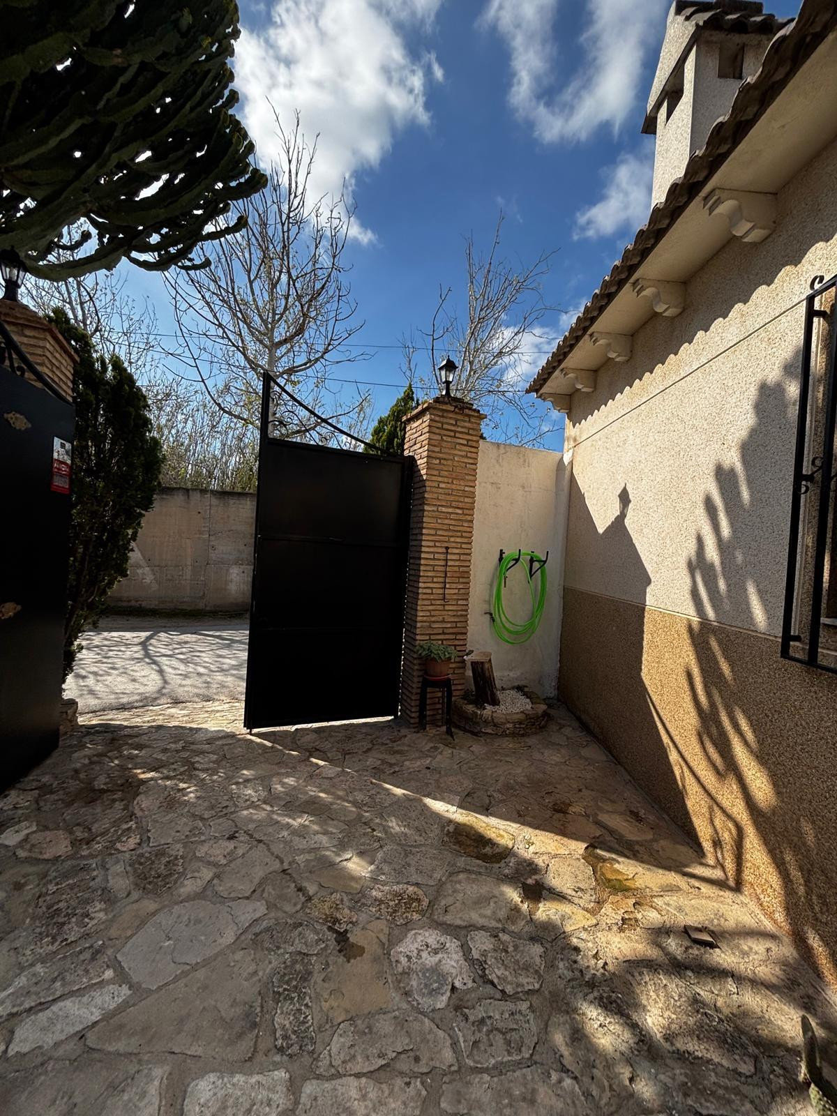 Se vende Finca - Cortijo de 2 dormitorios en Costa Blanca, Alicante, España