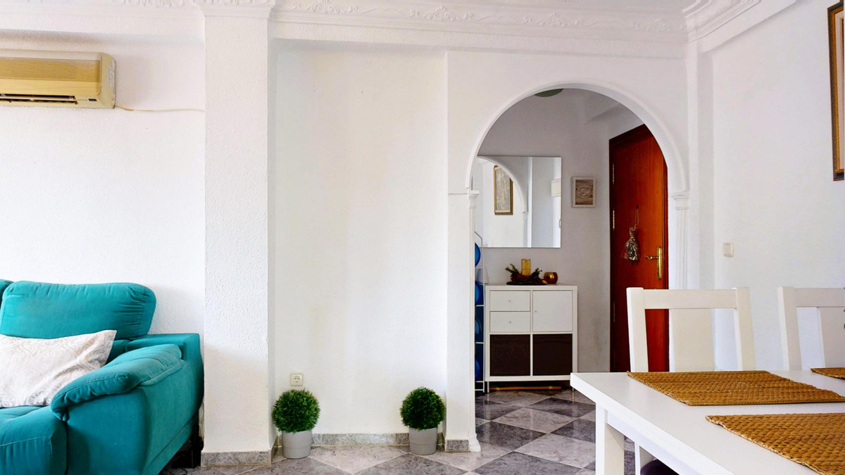 Se vende Apartamento Planta Media de 3 dormitorios en Costa Del Sol, Málaga, España