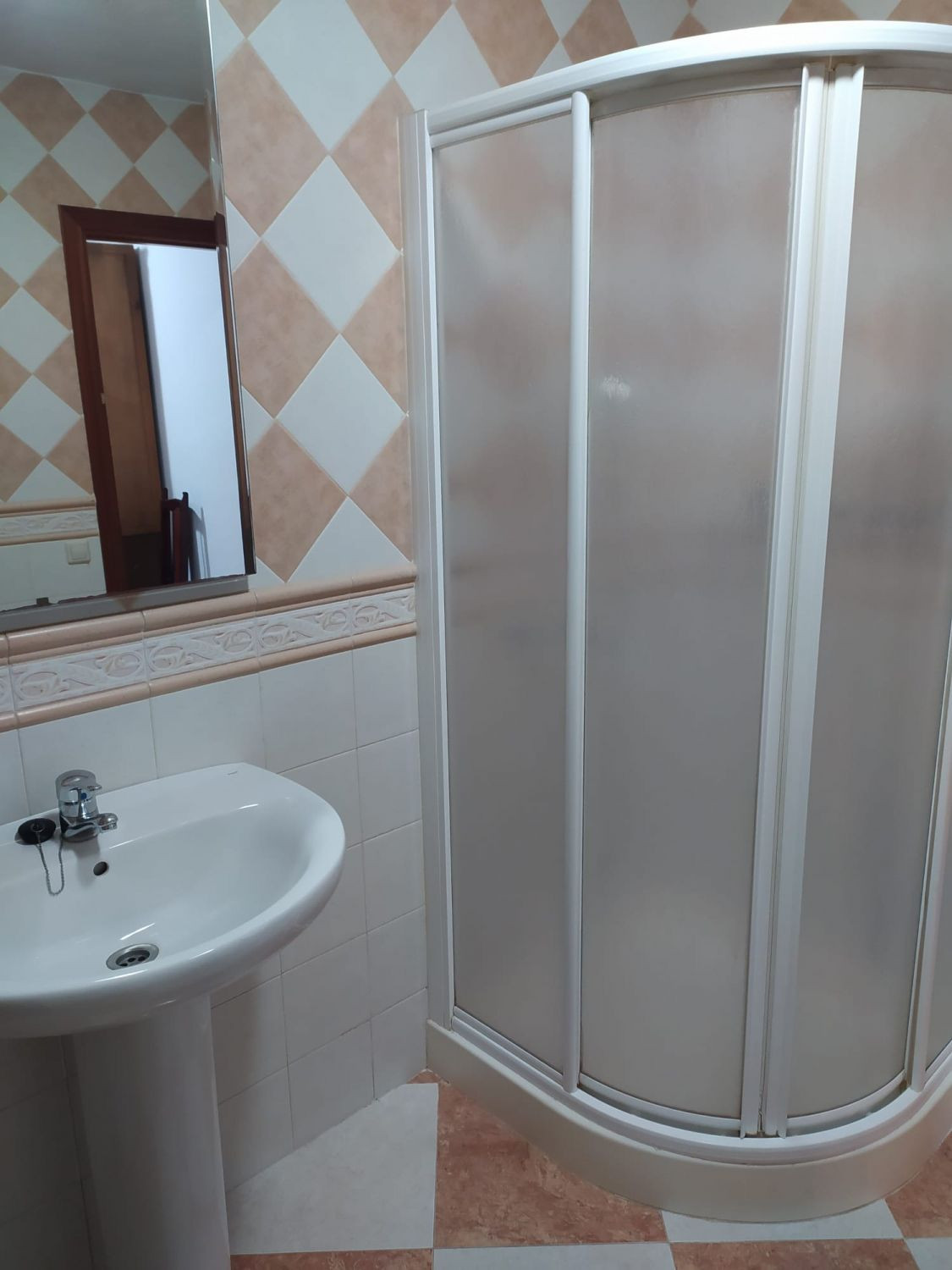 Se vende Villa - Chalet de 5 dormitorios en Costa Del Sol, Málaga, España