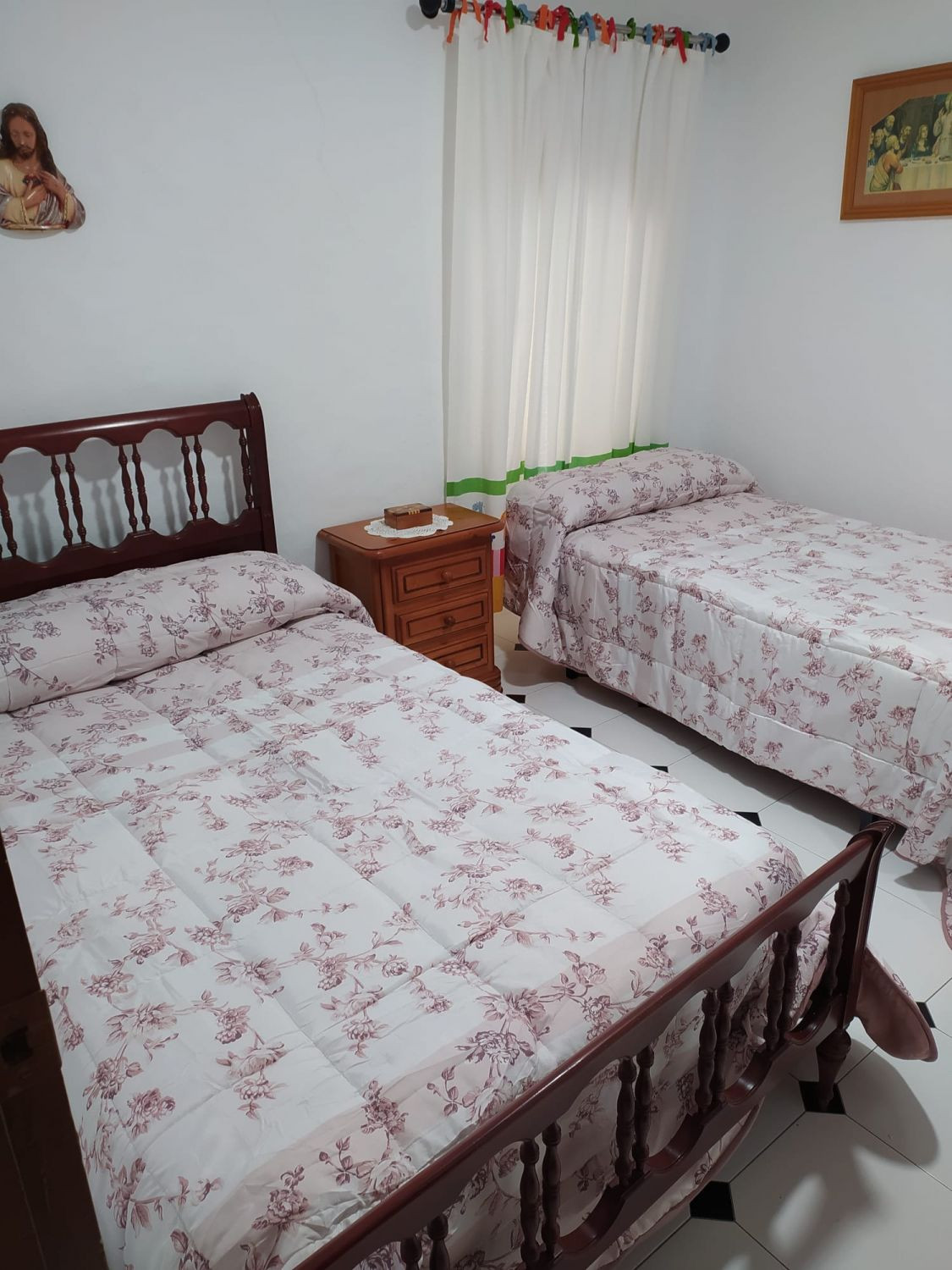 Se vende Villa - Chalet de 5 dormitorios en Costa Del Sol, Málaga, España