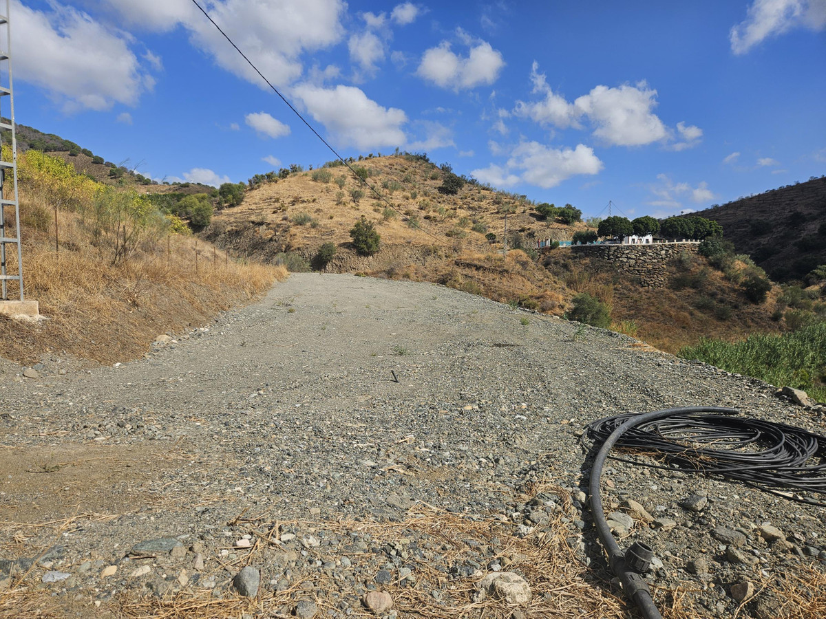 Se vende Terreno Rustico  en Costa Del Sol, Málaga, España