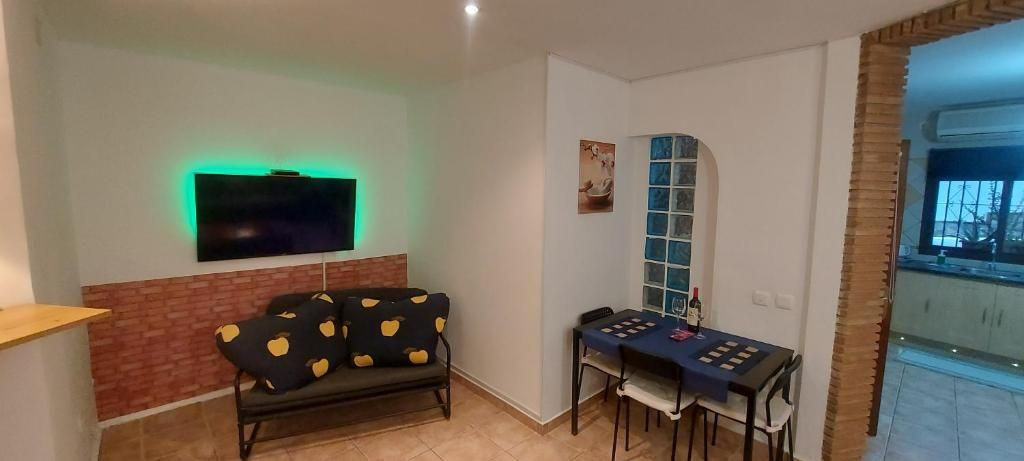 5 Bed Commercial unit for sale in Casarabonela Costa Del Sol, Málaga, Spain