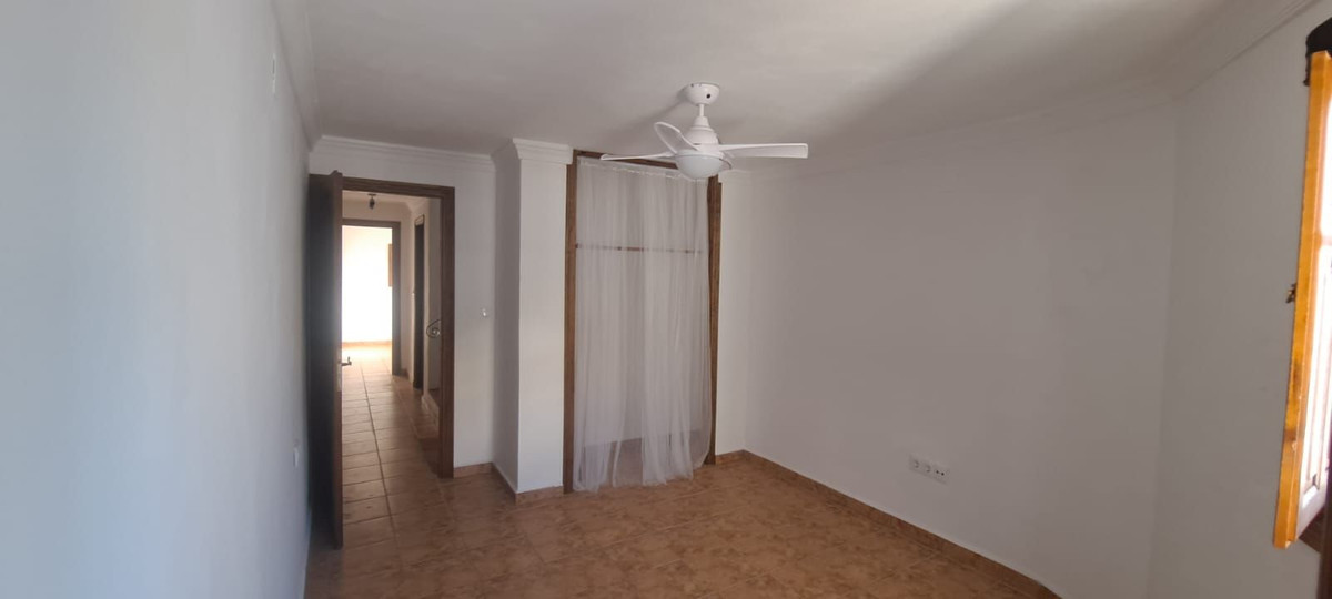 Se vende Villa - Chalet de 3 dormitorios en Costa Del Sol, Málaga, España