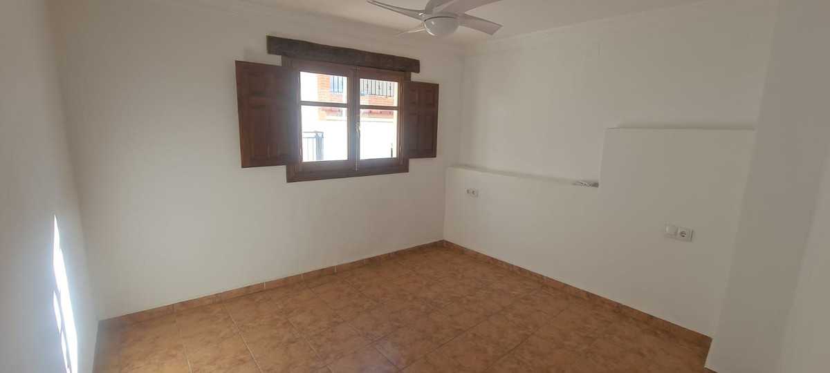 Se vende Villa - Chalet de 3 dormitorios en Costa Del Sol, Málaga, España