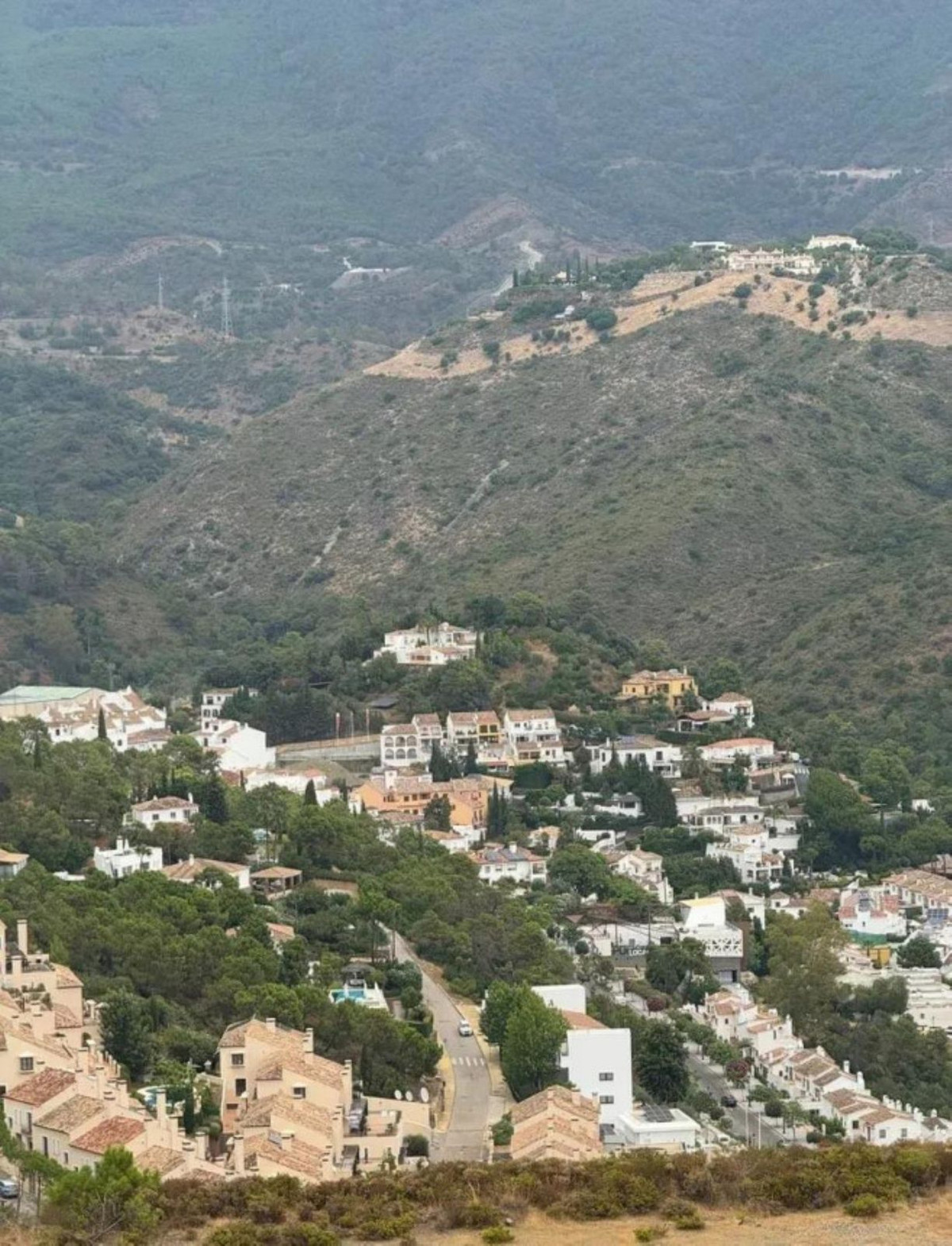 8 Bed Townhouse for sale in Benahavís Costa Del Sol, Málaga, Spain