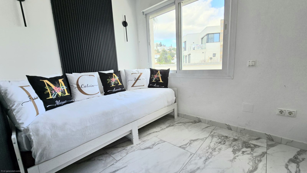 8 Bed Townhouse for sale in Riviera Del Sol Costa Del Sol, Málaga, Spain