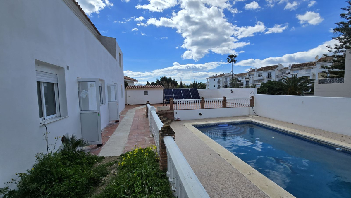 8 Bed Townhouse for sale in Riviera Del Sol Costa Del Sol, Málaga, Spain