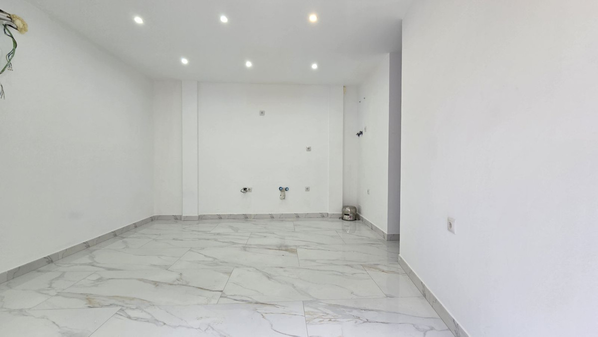 8 Bed Townhouse for sale in Riviera Del Sol Costa Del Sol, Málaga, Spain