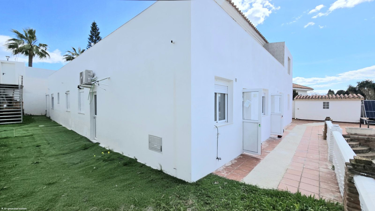 8 Bed Townhouse for sale in Riviera Del Sol Costa Del Sol, Málaga, Spain