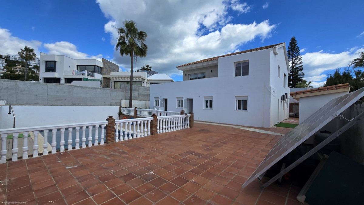 8 Bed Townhouse for sale in Riviera Del Sol Costa Del Sol, Málaga, Spain