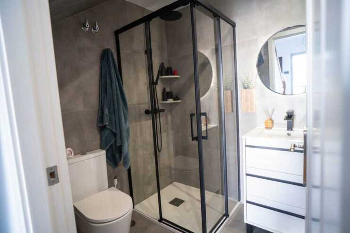 Se vende Adosada de 6 dormitorios en Costa Del Sol, Málaga, España