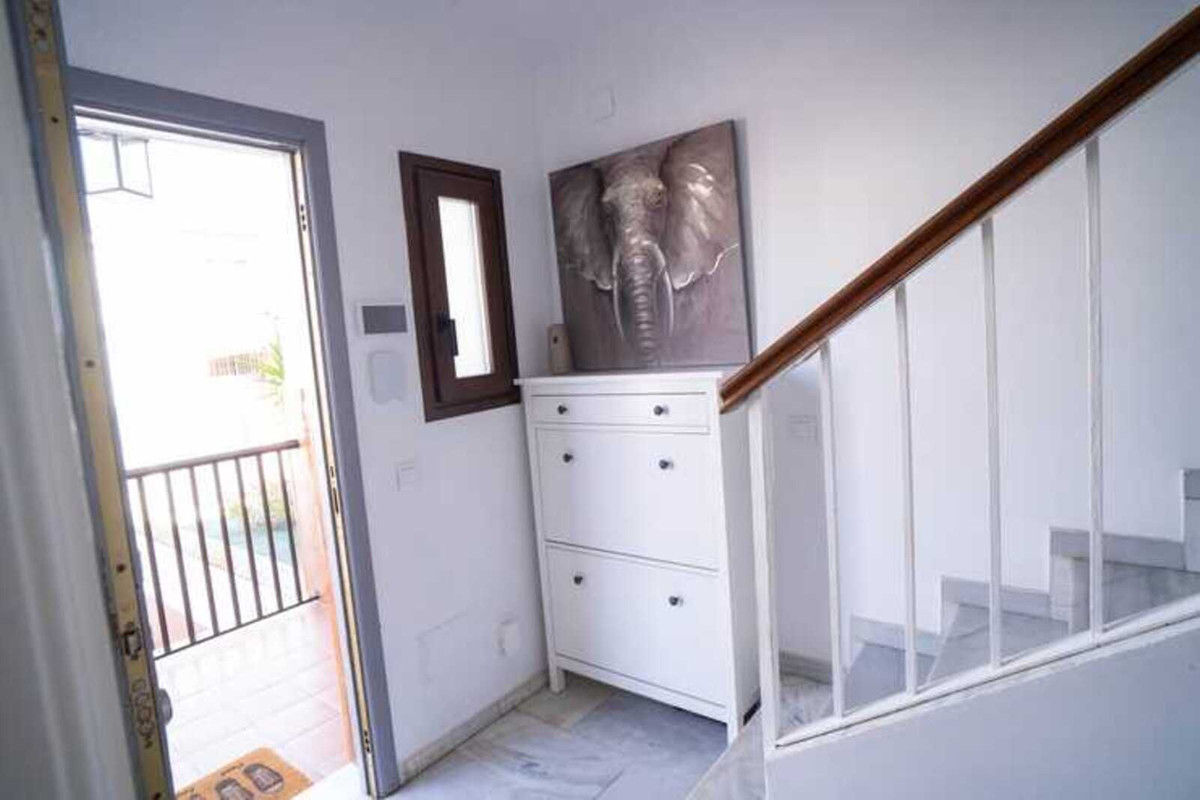 Se vende Adosada de 6 dormitorios en Costa Del Sol, Málaga, España