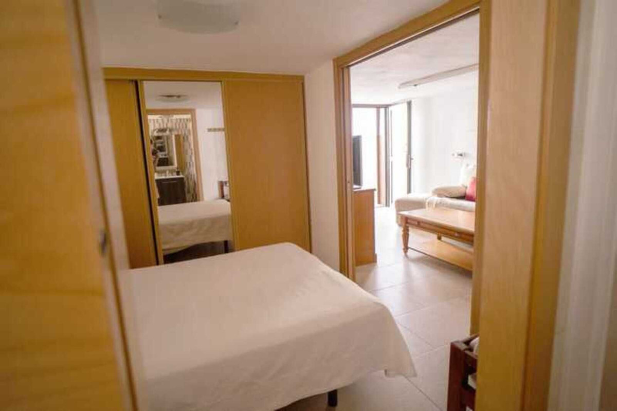 Se vende Adosada de 6 dormitorios en Costa Del Sol, Málaga, España