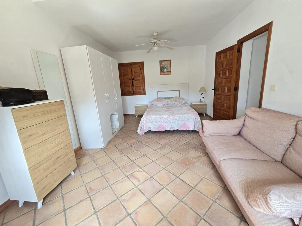 4 Bed Townhouse for sale in Cabo Roig Costa Blanca, Alicante, Spain