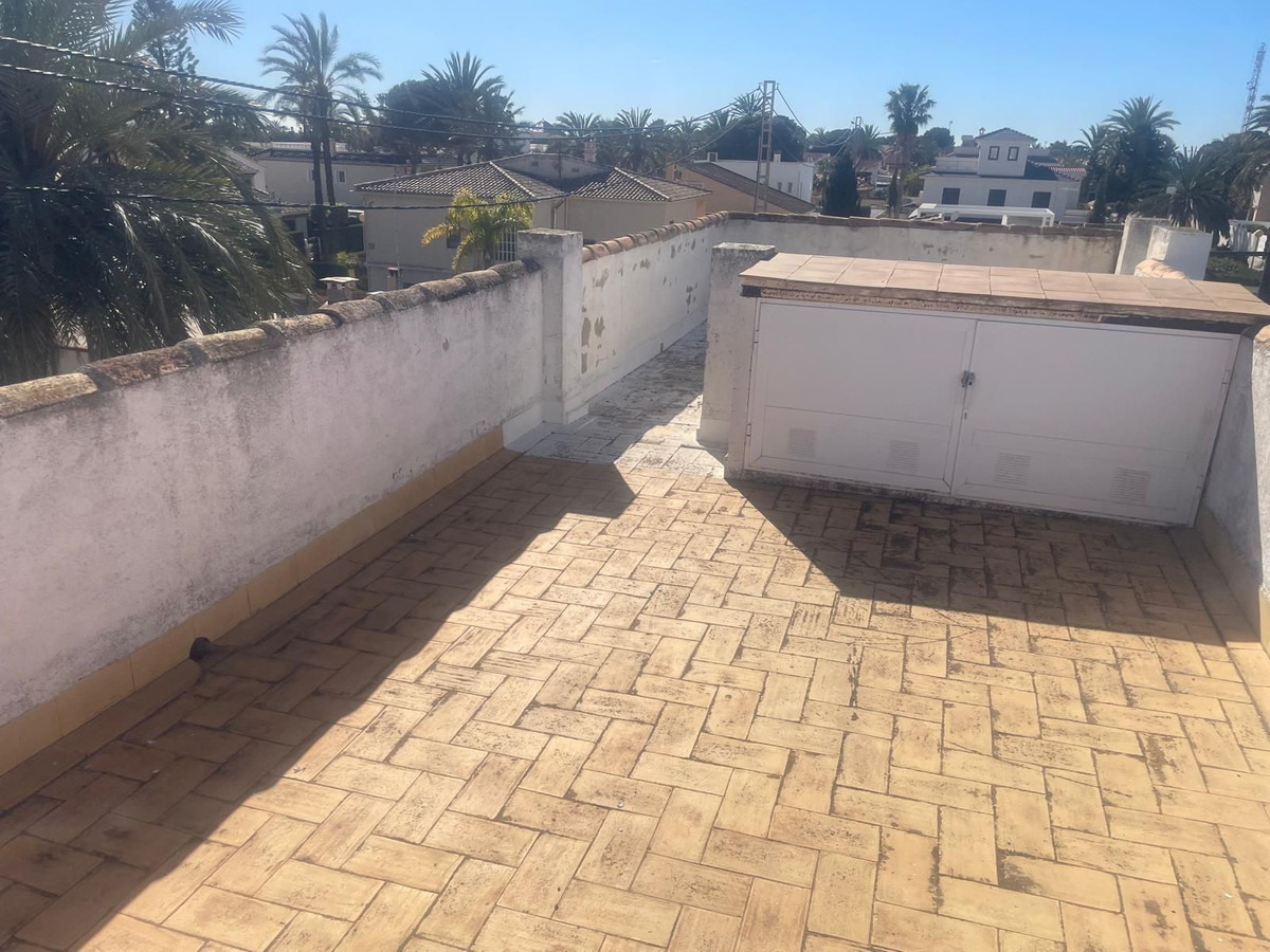 4 Bed Townhouse for sale in Cabo Roig Costa Blanca, Alicante, Spain