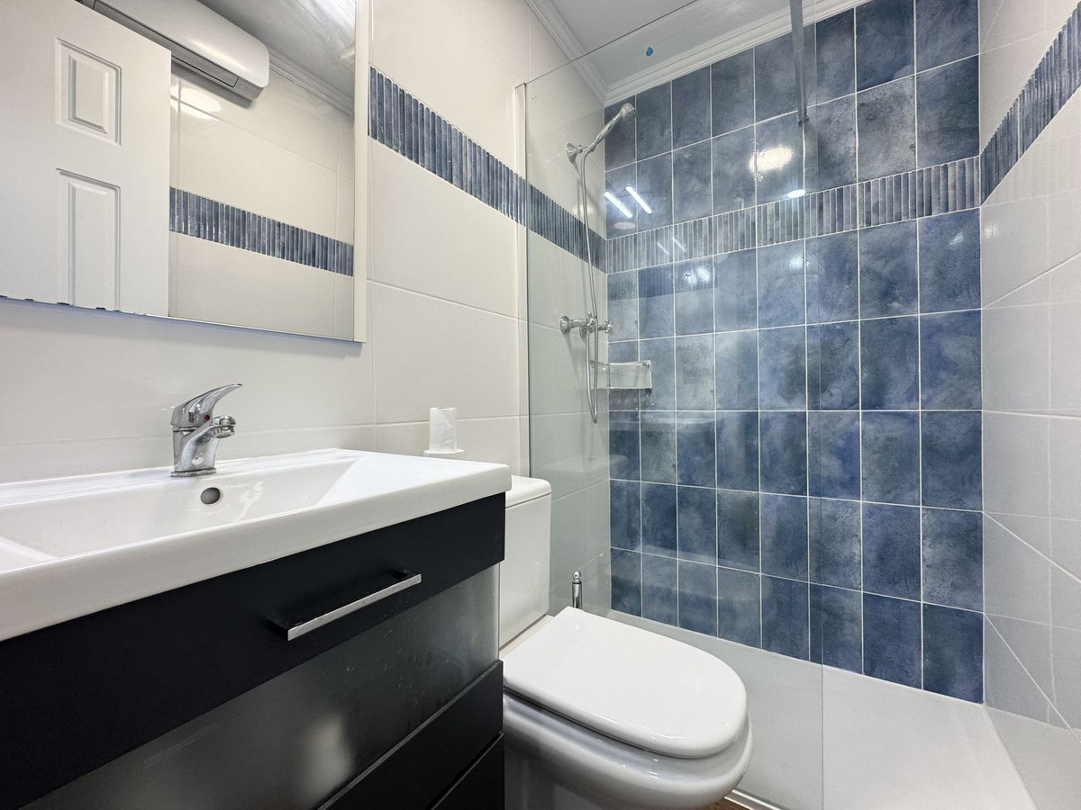 Se vende Adosada de 4 dormitorios en Costa Del Sol, Málaga, España