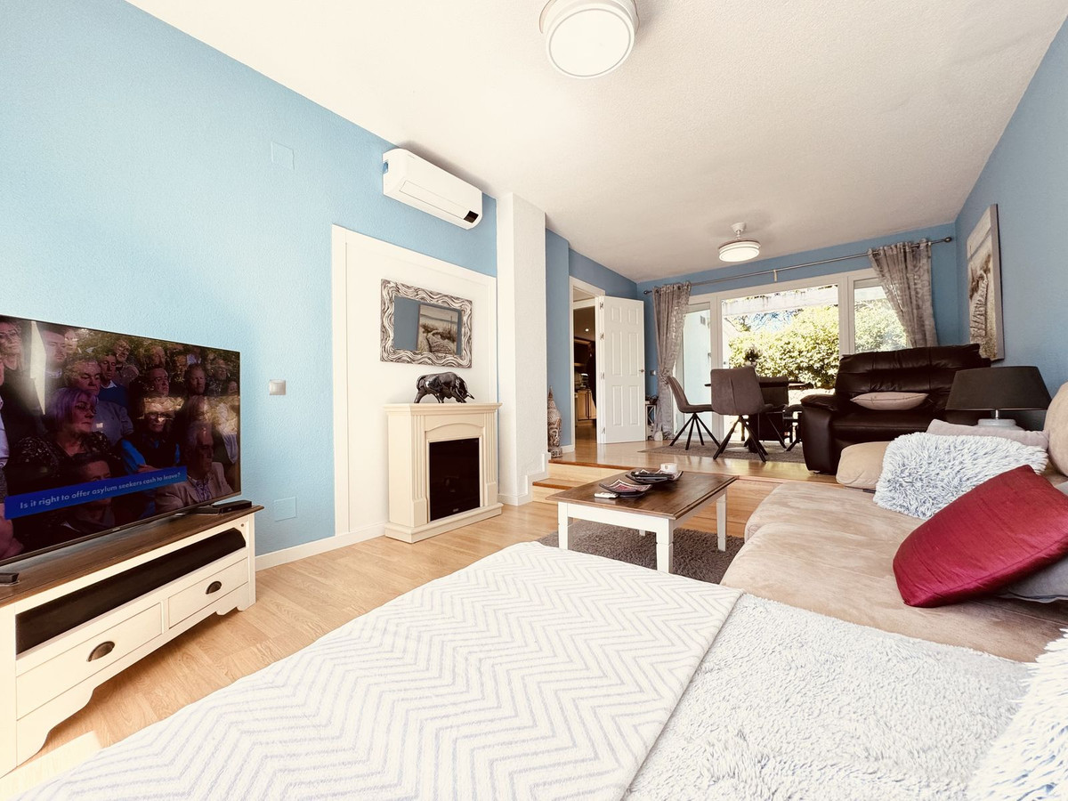 Se vende Adosada de 4 dormitorios en Costa Del Sol, Málaga, España