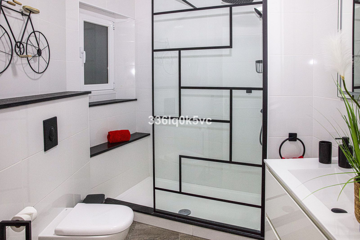 Se vende Apartamento Planta Media de 1 dormitorios en Costa Del Sol, Málaga, España