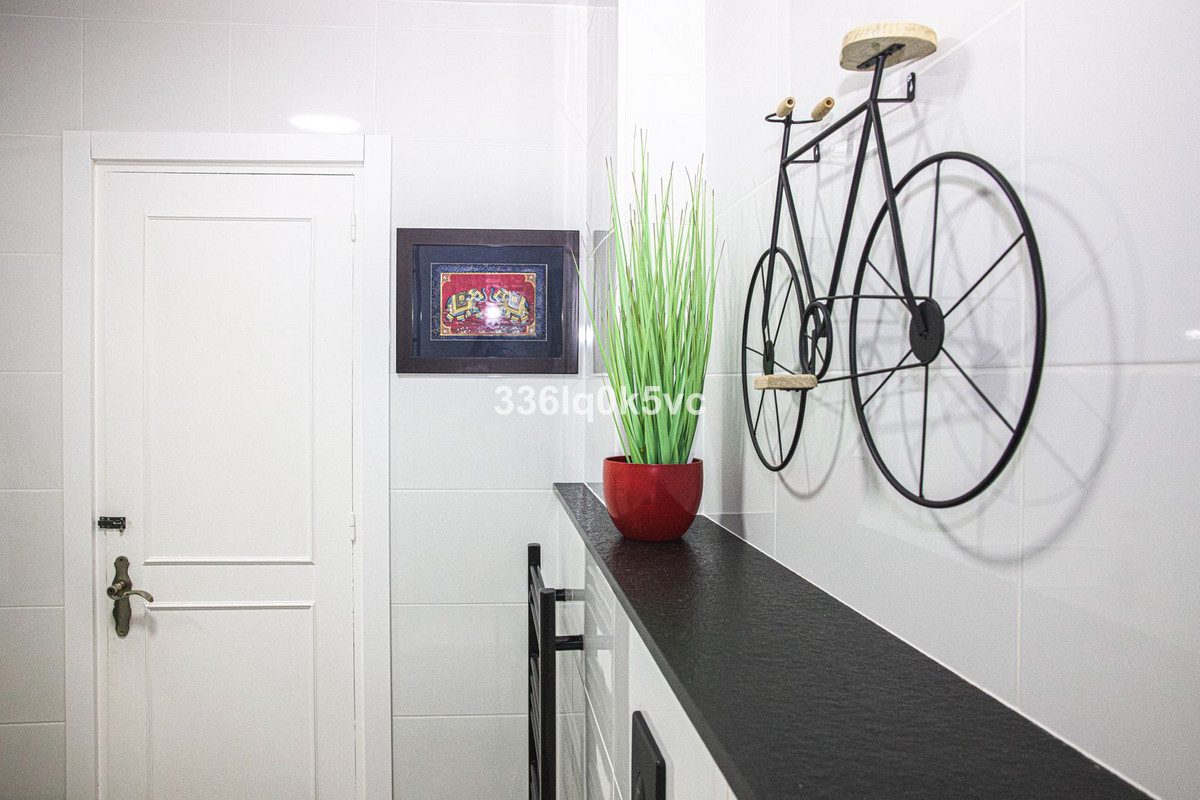 Se vende Apartamento Planta Media de 1 dormitorios en Costa Del Sol, Málaga, España