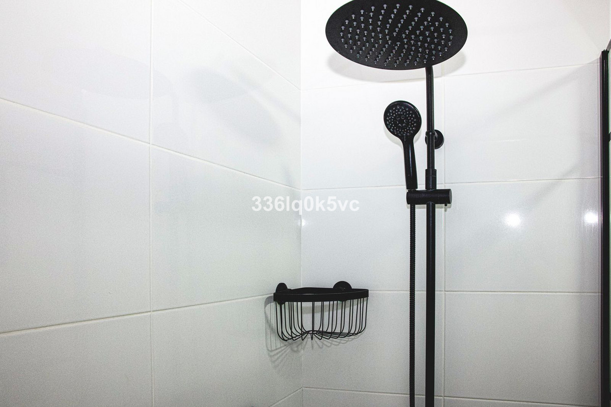Se vende Apartamento Planta Media de 1 dormitorios en Costa Del Sol, Málaga, España