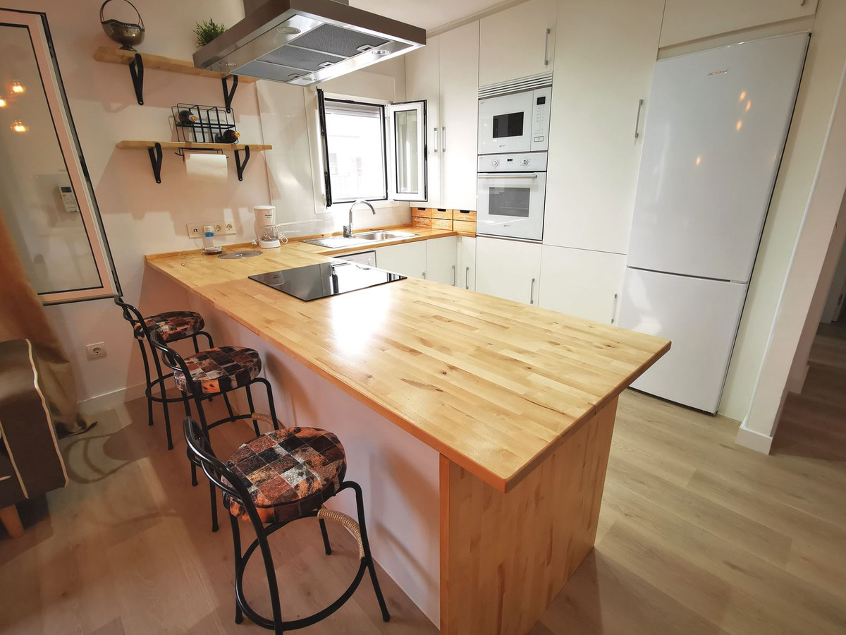 2 Bed Apartment for sale in Benalmadena Costa Del Sol, Málaga, Spain