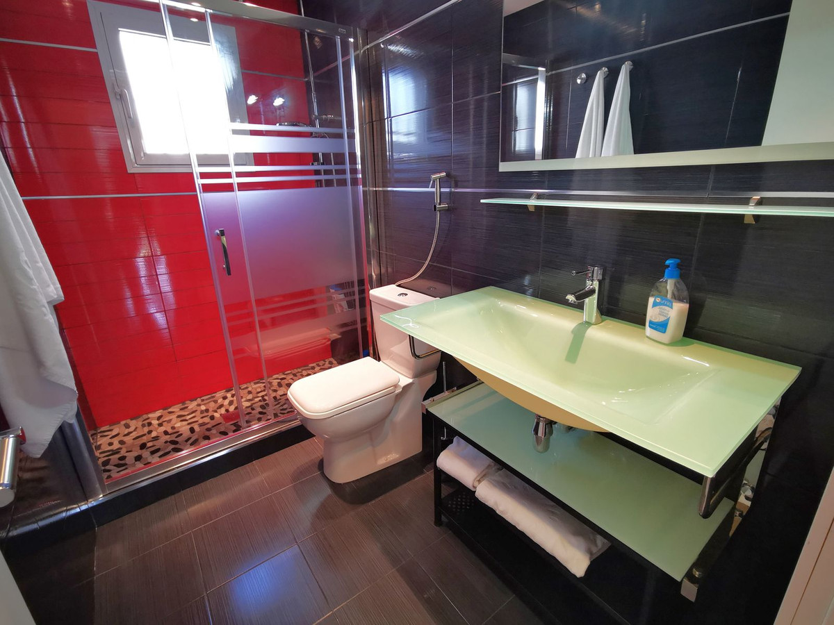 2 Bed Apartment for sale in Benalmadena Costa Del Sol, Málaga, Spain