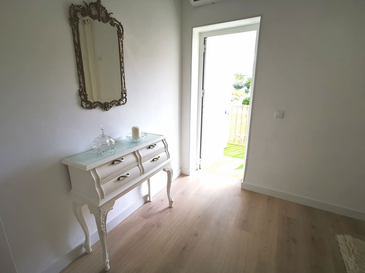 2 Bed Apartment for sale in Benalmadena Costa Del Sol, Málaga, Spain