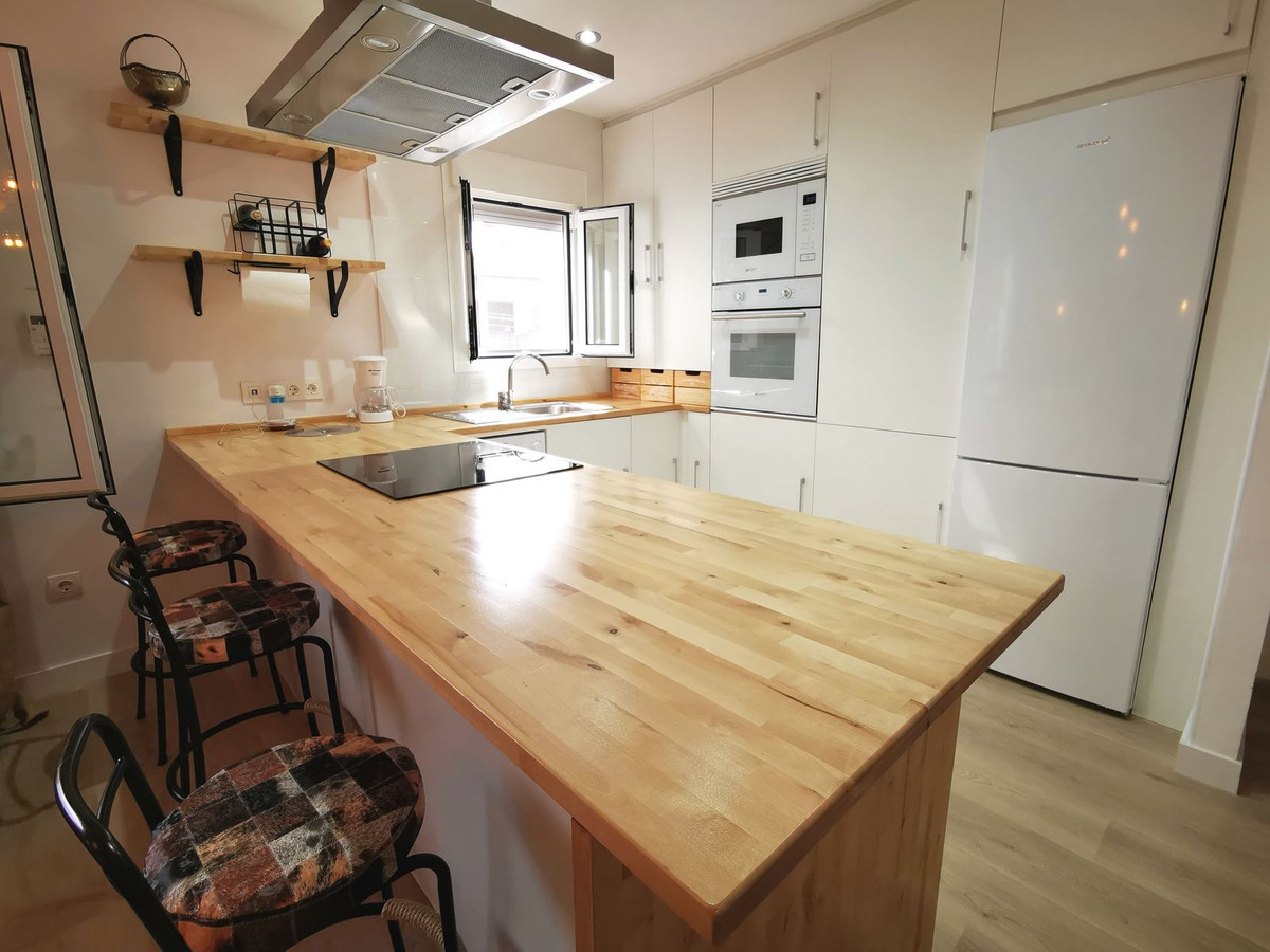 2 Bed Apartment for sale in Benalmadena Costa Del Sol, Málaga, Spain