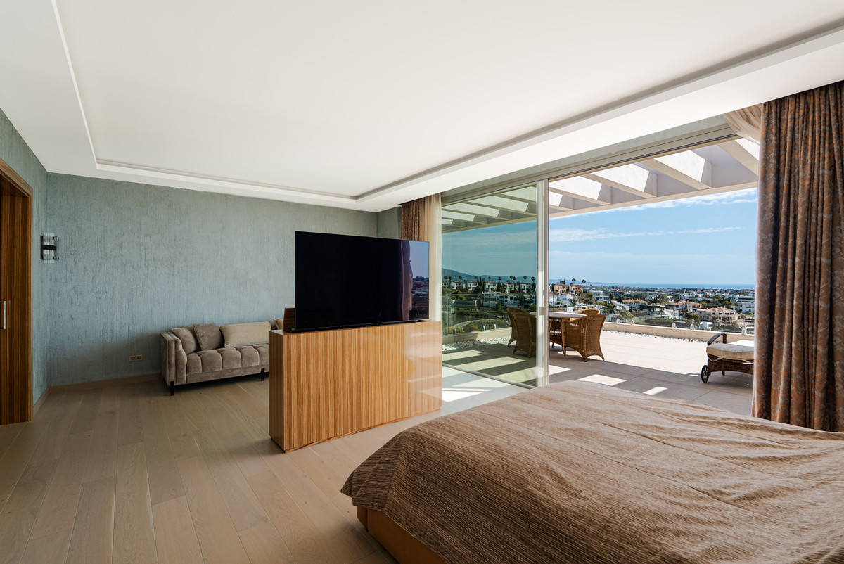 Se vende Villa - Chalet de 5 dormitorios en Costa Del Sol, Málaga, España