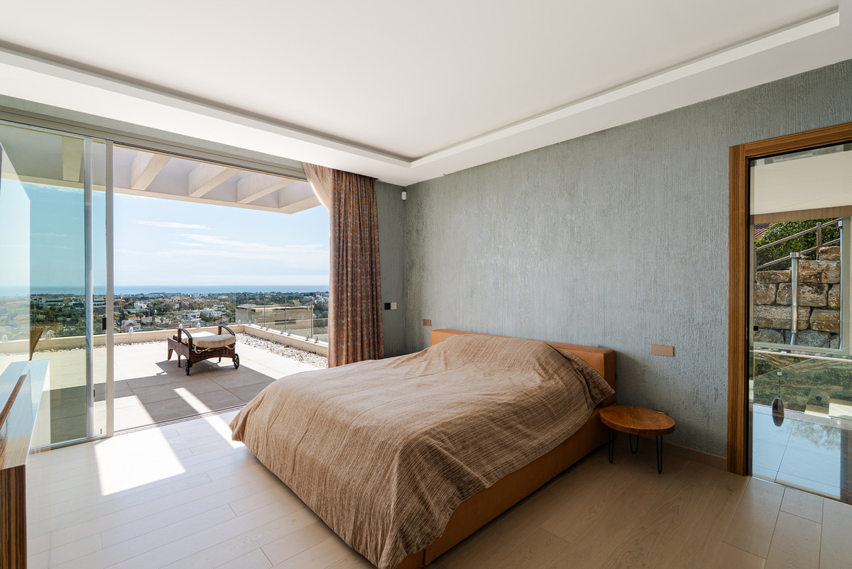 Se vende Villa - Chalet de 5 dormitorios en Costa Del Sol, Málaga, España