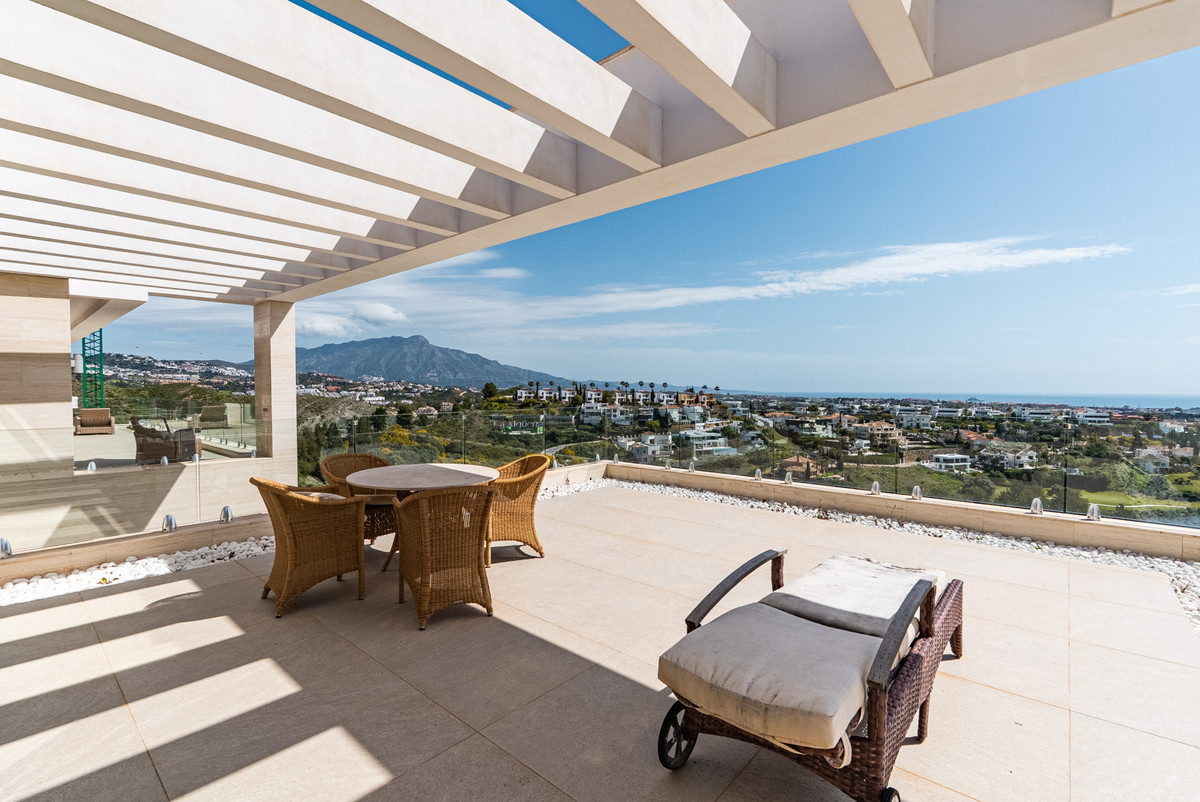 Se vende Villa - Chalet de 5 dormitorios en Costa Del Sol, Málaga, España