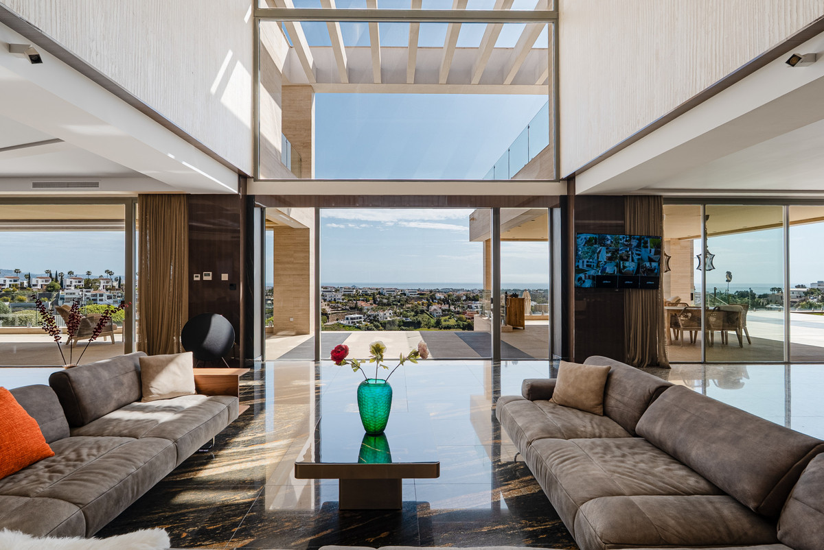 Se vende Villa - Chalet de 5 dormitorios en Costa Del Sol, Málaga, España