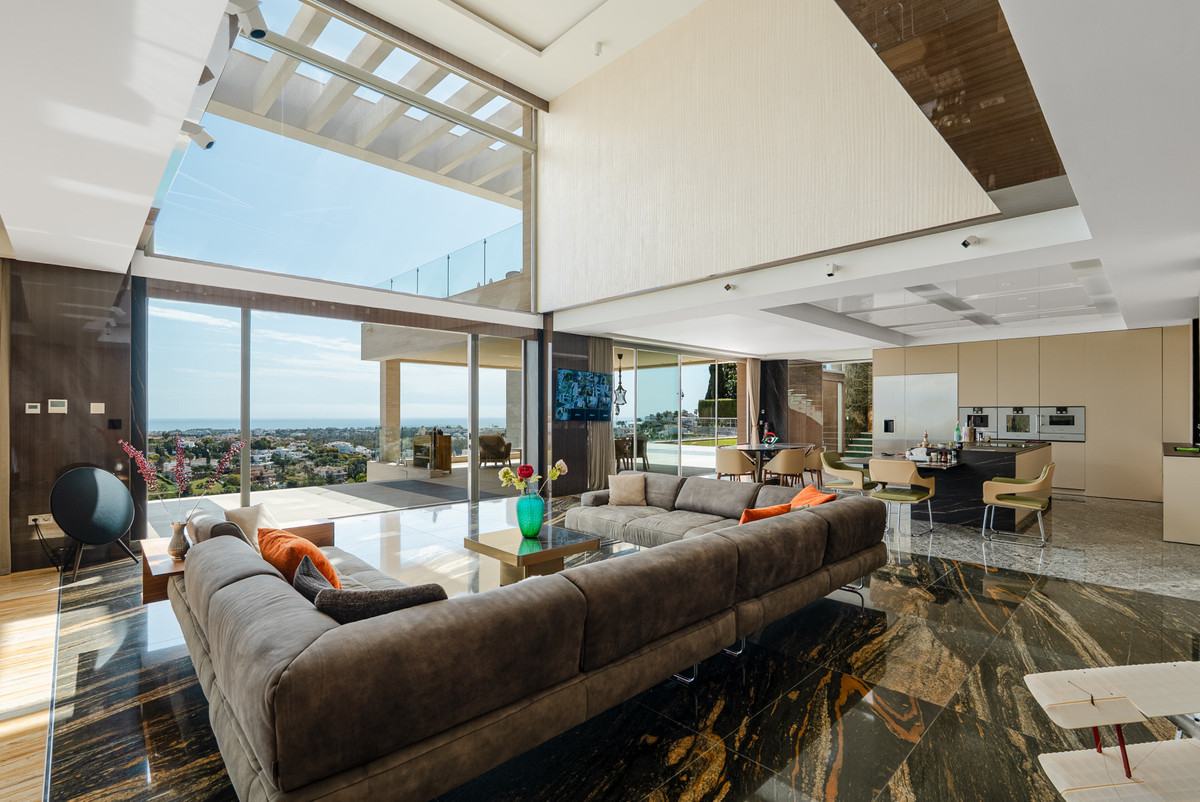 Se vende Villa - Chalet de 5 dormitorios en Costa Del Sol, Málaga, España