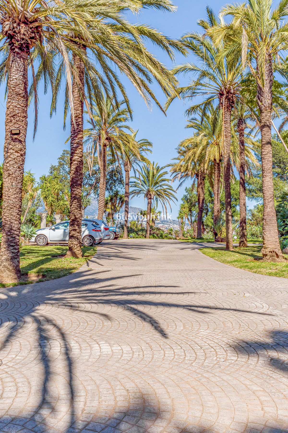 Se vende Villa - Chalet de 8 dormitorios en Costa Del Sol, Málaga, España