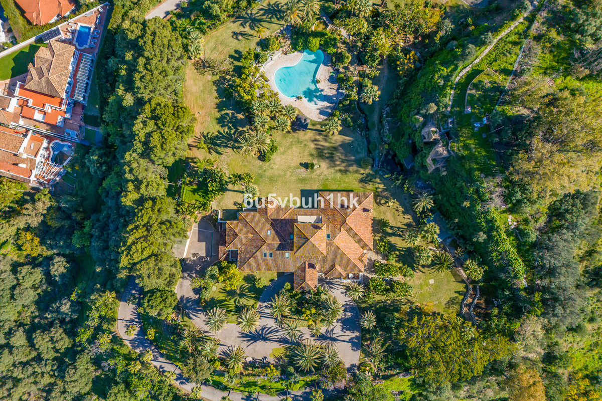 Se vende Villa - Chalet de 8 dormitorios en Costa Del Sol, Málaga, España