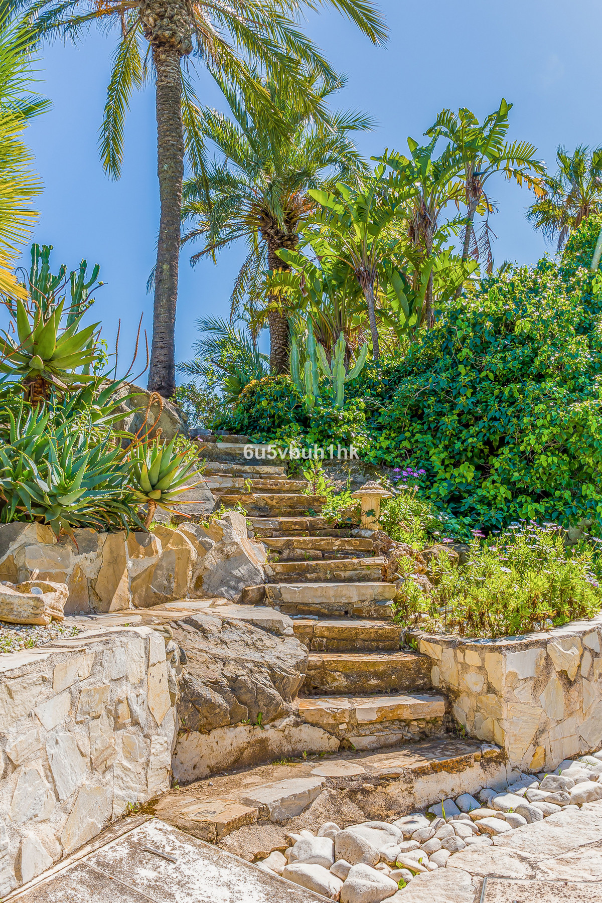 Se vende Villa - Chalet de 8 dormitorios en Costa Del Sol, Málaga, España