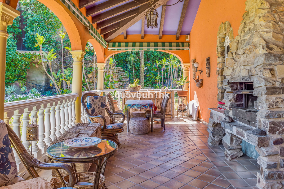 Se vende Villa - Chalet de 8 dormitorios en Costa Del Sol, Málaga, España