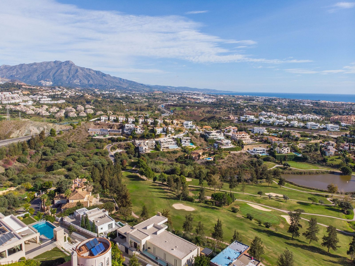 Se vende Villa - Chalet de 5 dormitorios en Costa Del Sol, Málaga, España
