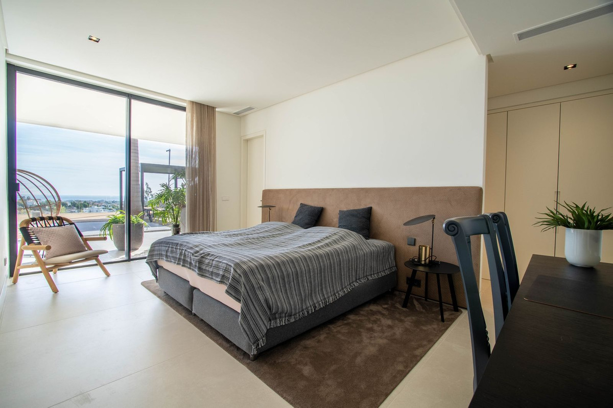 Se vende Villa - Chalet de 5 dormitorios en Costa Del Sol, Málaga, España