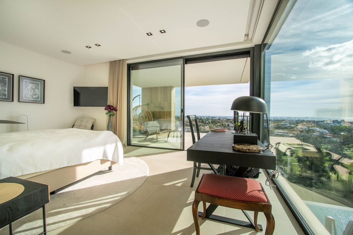 Se vende Villa - Chalet de 5 dormitorios en Costa Del Sol, Málaga, España