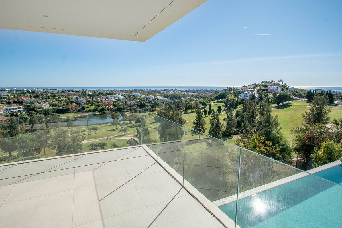 Se vende Villa - Chalet de 5 dormitorios en Costa Del Sol, Málaga, España