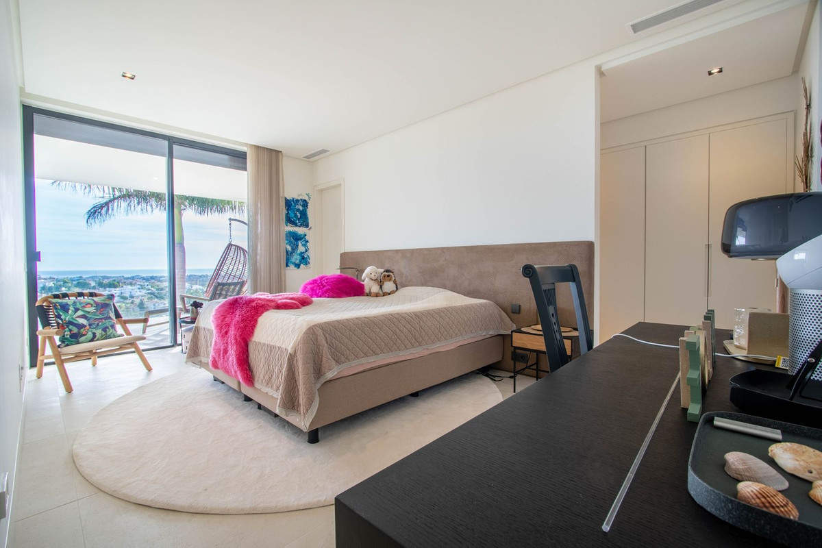 Se vende Villa - Chalet de 5 dormitorios en Costa Del Sol, Málaga, España