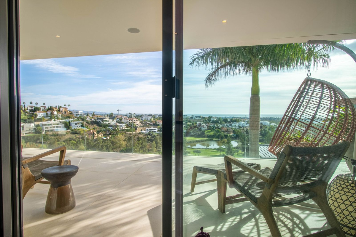 Se vende Villa - Chalet de 5 dormitorios en Costa Del Sol, Málaga, España