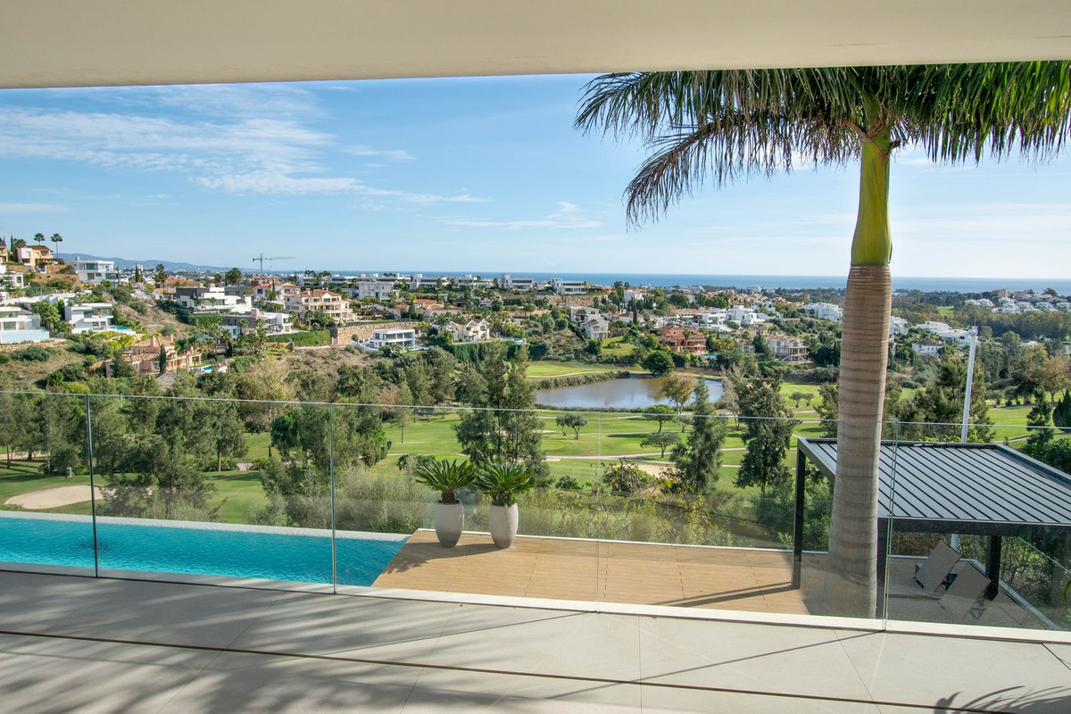 Se vende Villa - Chalet de 5 dormitorios en Costa Del Sol, Málaga, España