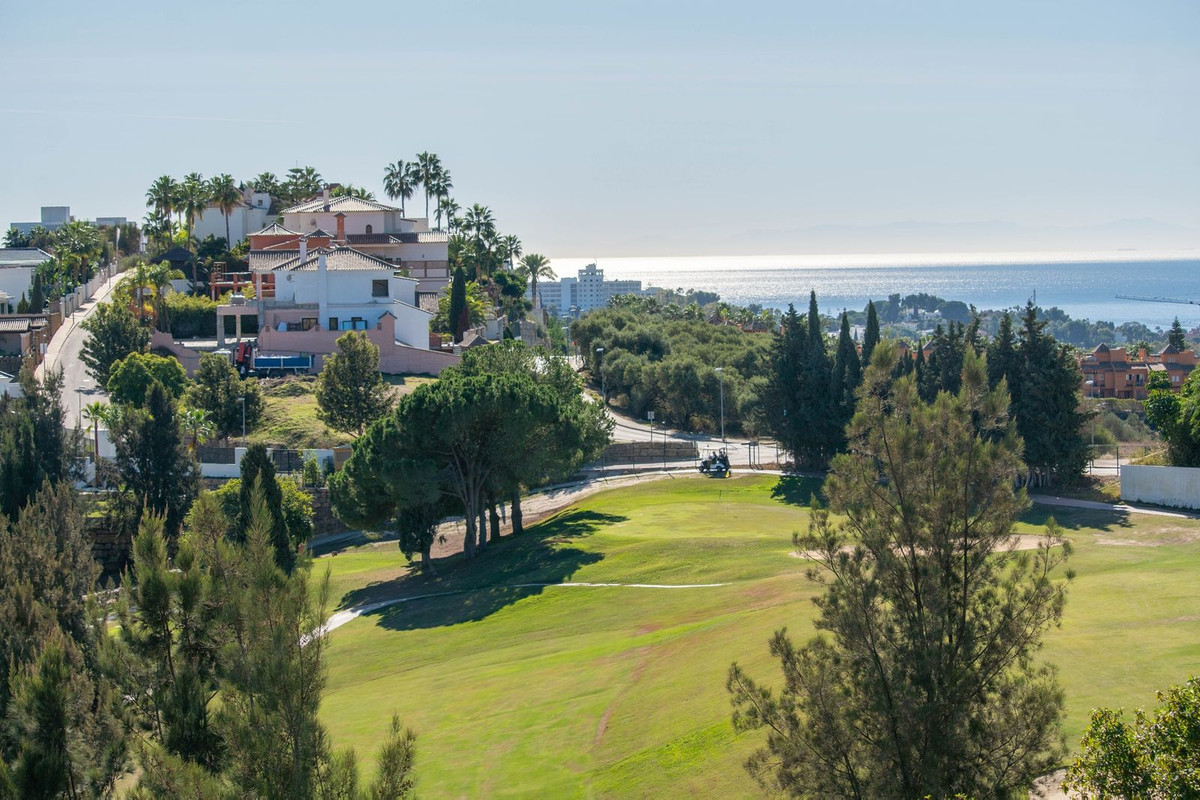 Se vende Villa - Chalet de 5 dormitorios en Costa Del Sol, Málaga, España